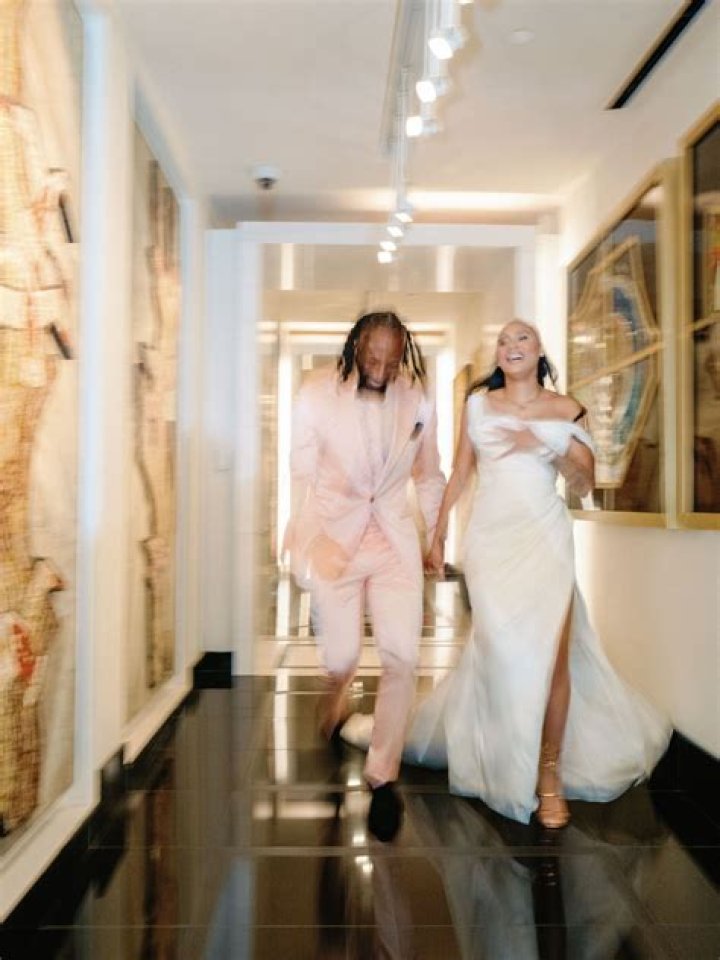 Malik Hooker's Wife: A Mysterious Woman Revealed