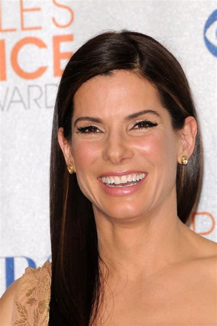 Sandra Bullock's Plastic Surgery: Unveiling The Truth