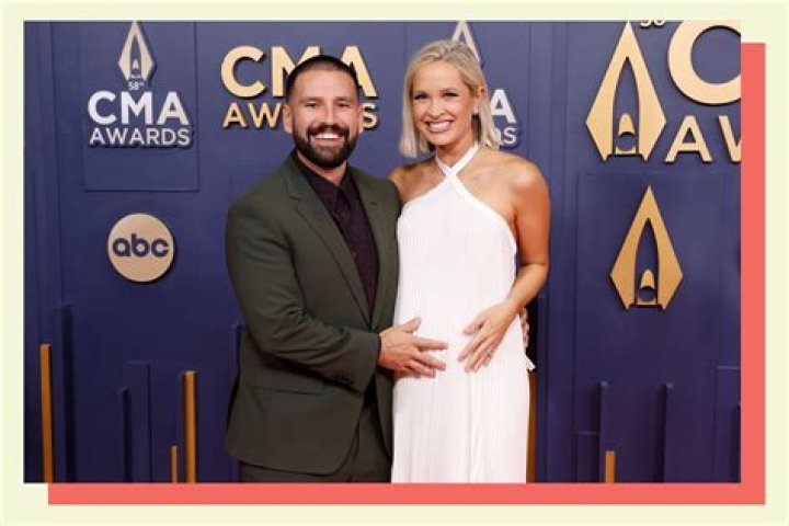 Shay Mooney's Career, Family, And Net Worth