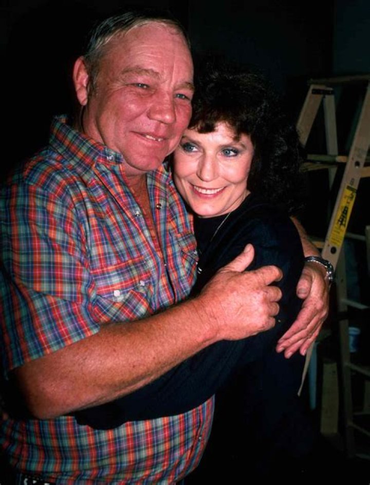 Unveiling The Intriguing Life And Legacy Of Loretta Lynn's Late Husband