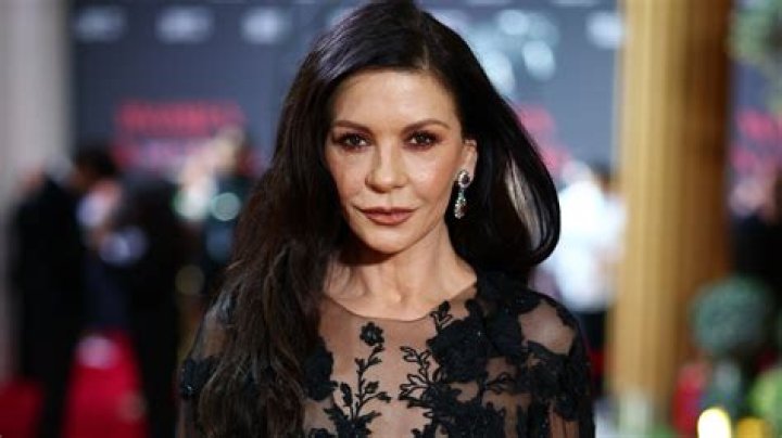Unveiling The Secrets Behind Catherine Zeta-Jones' Transformation: Doctors' Exclusive Insights