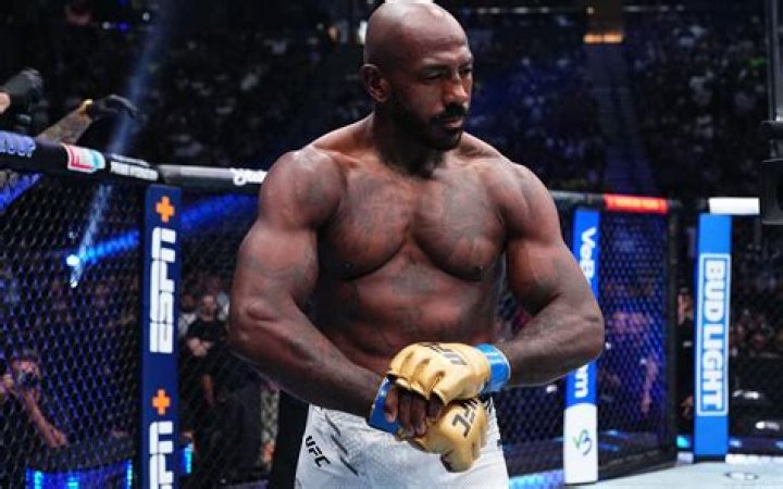 Unveiling The Secrets Of Khalil Rountree's Weight Loss Odyssey